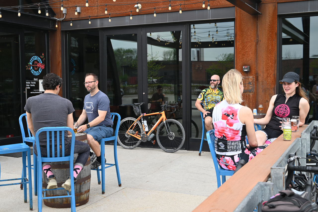 Peace Tree Brewing Des Moines Taproom Patio